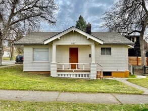 Building Photo - 3122 N Calispel St