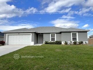 Building Photo - 841 SW Kappa Ave