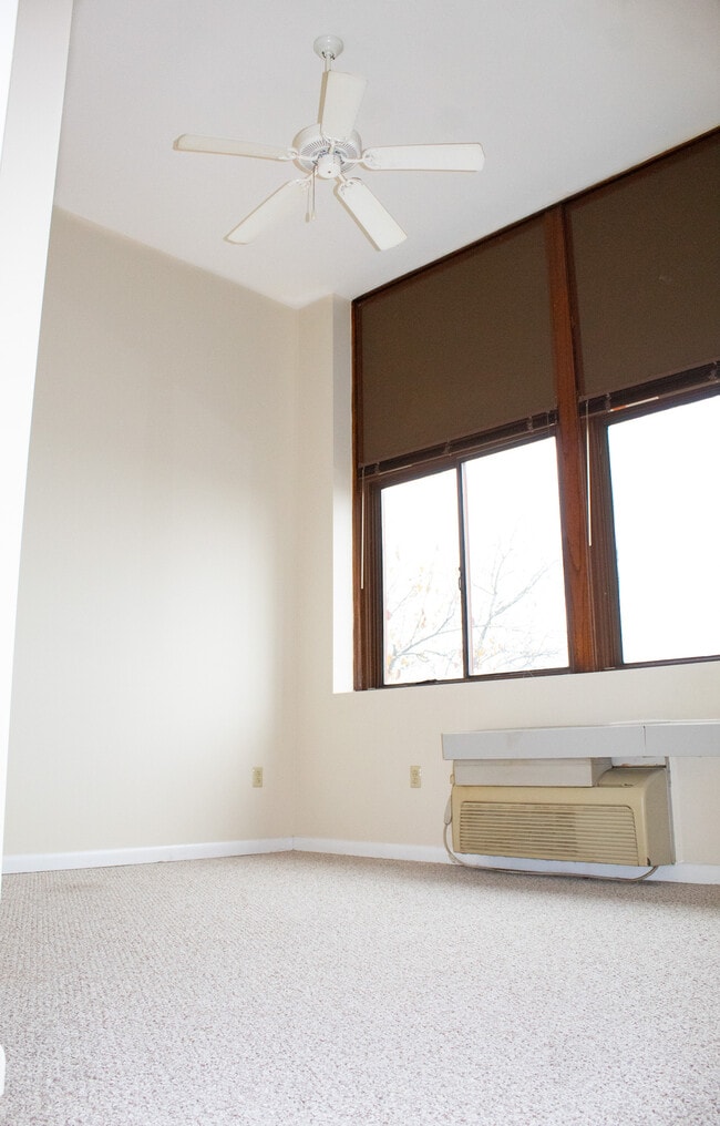 Building Photo - Keith Hilltop Terrace 55+ Living