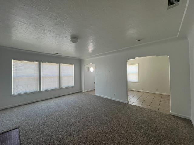 Foto del edificio - 1806 E Clinton Ave