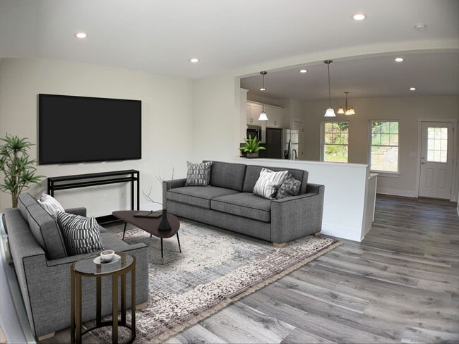 Building Photo - Lovely 3BR/2.5 Bath Townhouse with 2 Car G...