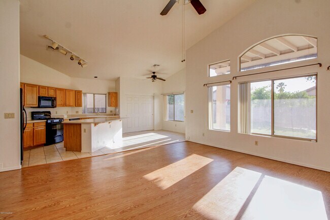 Building Photo - 8063 N Arcata Dr