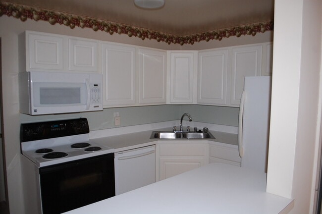 Photo - 110 Seevue Court Unit C Apartment
