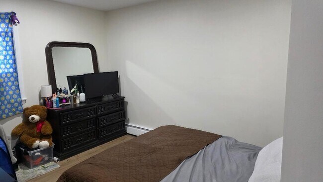 Foto del edificio - 10 Arrowhead Dr