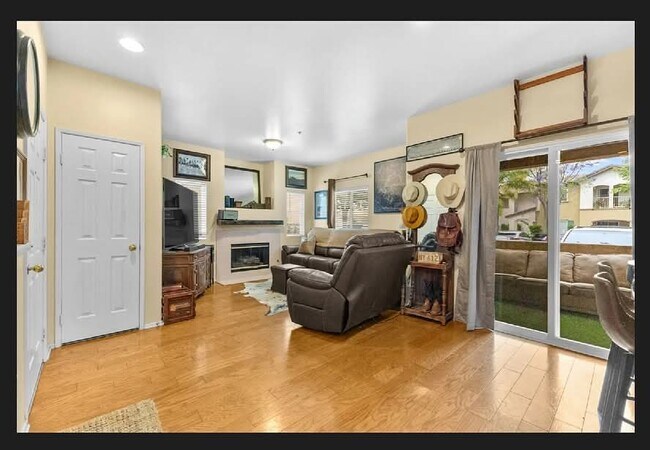 Foto del edificio - 26308 Arboretum Way