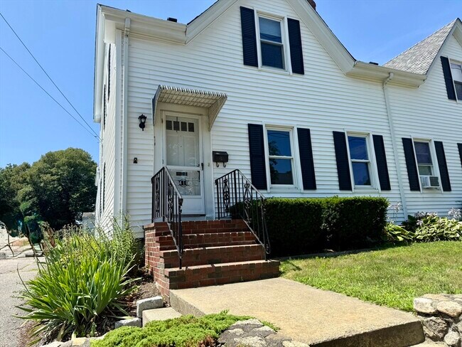 Foto del edificio - 410-412-412 Court St