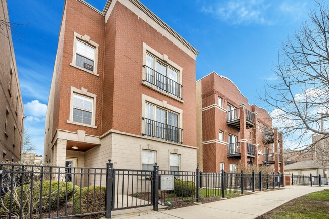 Foto del edificio - 1136 W 13th St