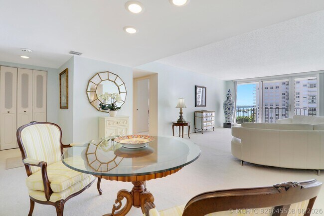 Building Photo - 1701 S Flagler Dr