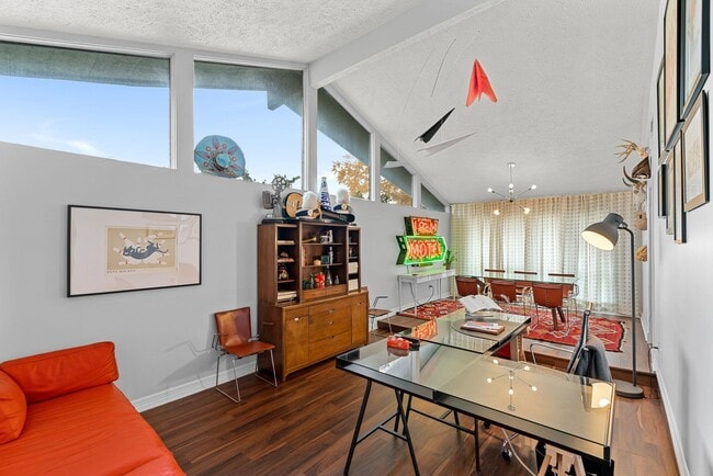 Clerestory windows and huge office space (the neon sign isn't there anymore, sorry...) - 1178 Bournewood Dr