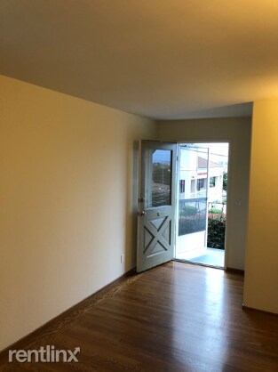 Foto del edificio - 1 br, 1 bath  - 1608 Fifth Ave Apt 1 Apt 1