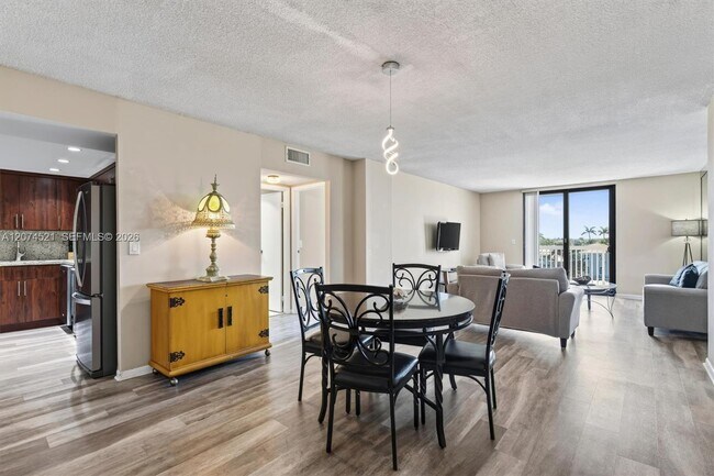 Building Photo - 1500 S Ocean Dr