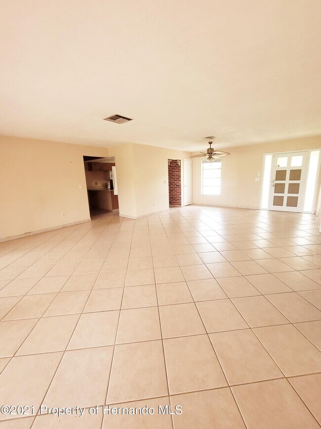 1088 Barlow Ct, Spring Hill, FL 34606 House Rental in Spring Hill, FL