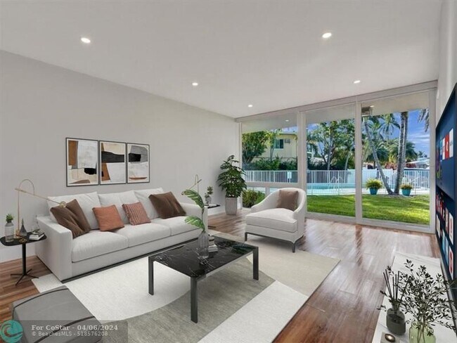 Foto del edificio - 2725 NE 32nd Ave