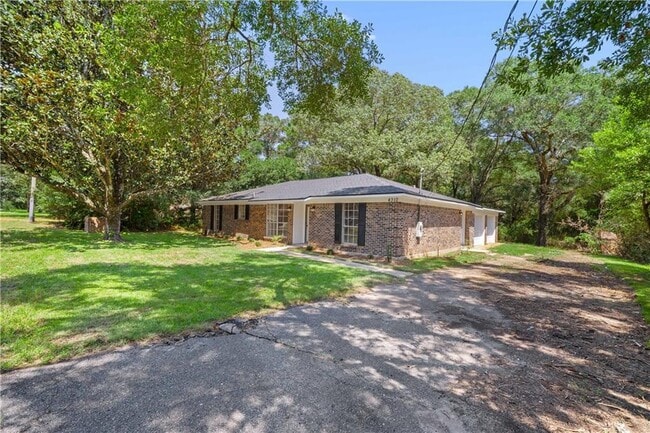 Building Photo - 4310 Red Creek Rd