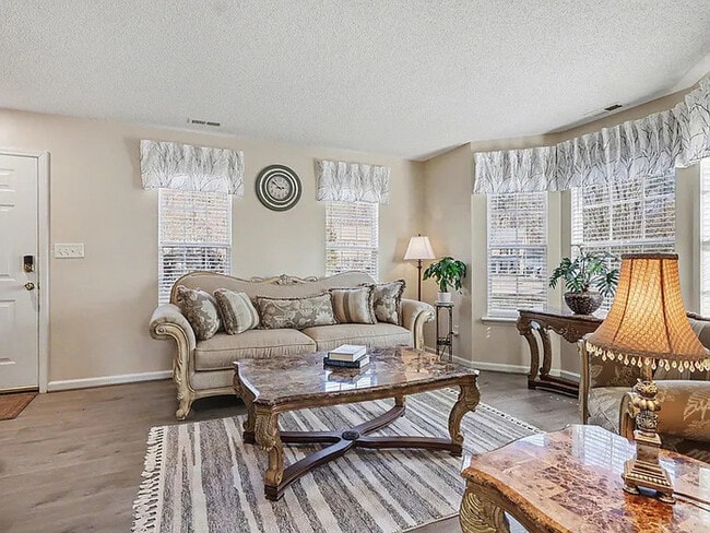 Building Photo - Earn Wealth While Leasing - Like a Homeowner - Lease to Own