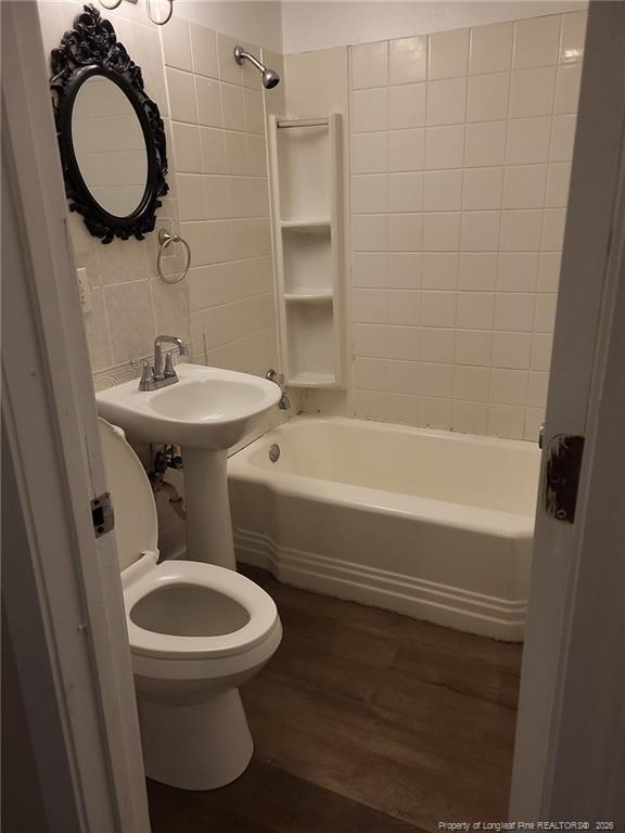 Foto del edificio - 902 E 13th St