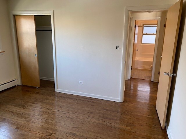 Foto del edificio - 5450 N Artesian Ave