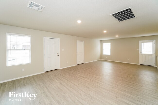 Building Photo - 9119 Griffith Run