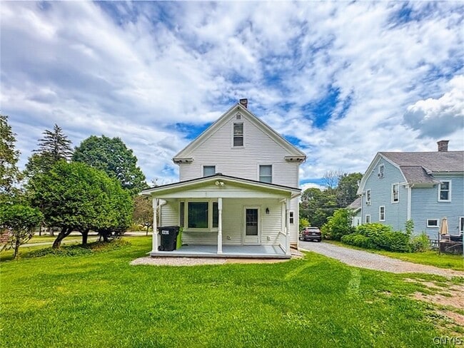 Building Photo - 3565 Oneida St