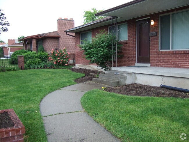 Building Photo - 436 E 6815 S
