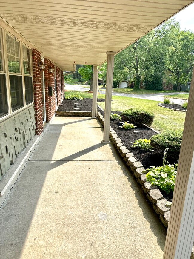 Building Photo - 4532 Timberwilde Dr