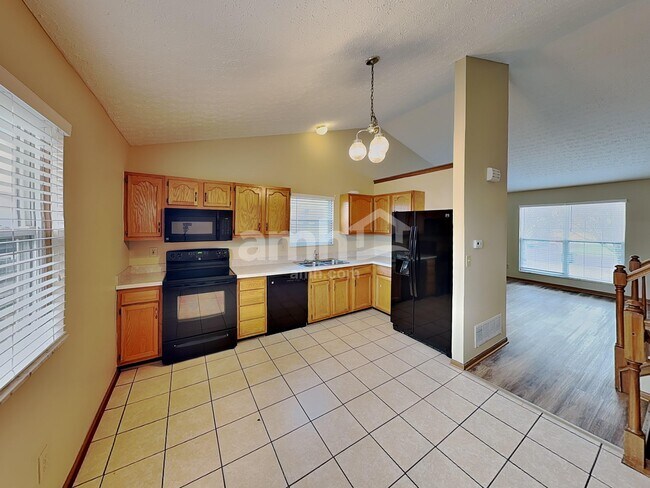 Foto del edificio - 6380 Kelsey Ct