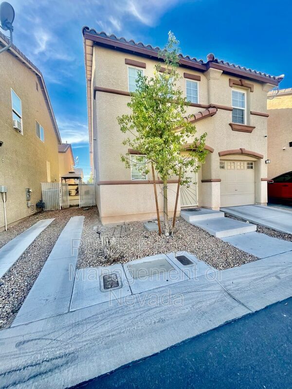 Building Photo - 1217 Plum Canyon St