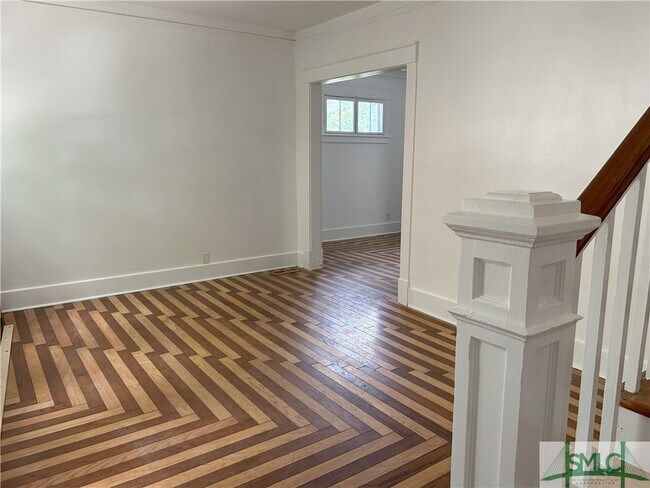 Foto del edificio - 859 E 31st St