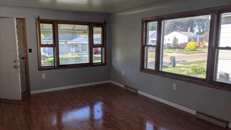 Foto principal - 53 W Fairmount Ave