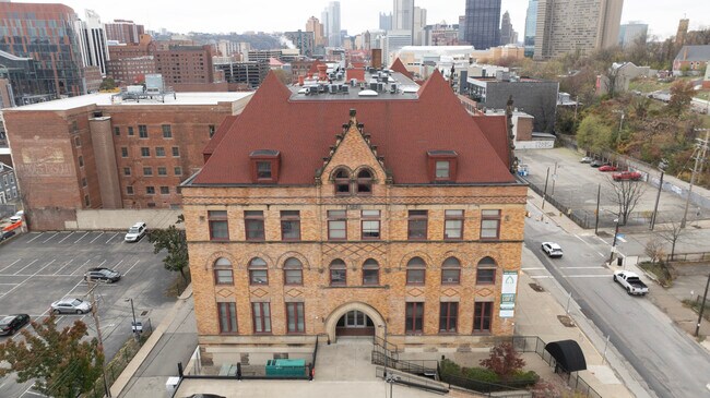 Exterior 3D - Fifth Avenue School Lofts