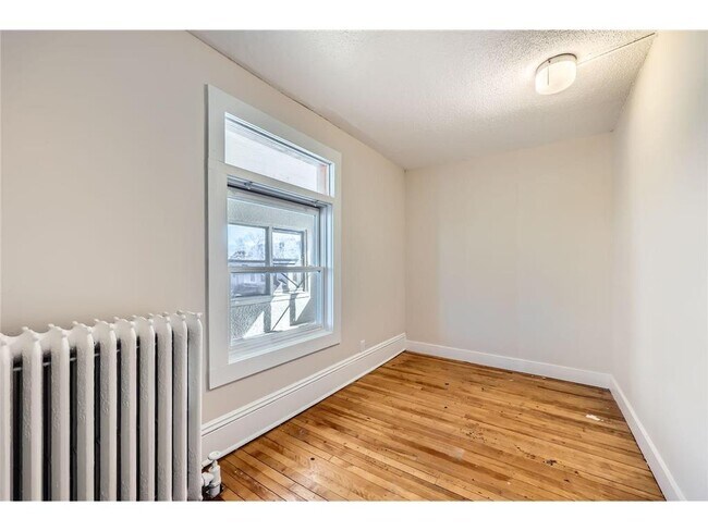 Foto del edificio - 3148 Pleasant Ave