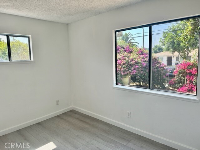 Building Photo - 7527 Garvalia Ave