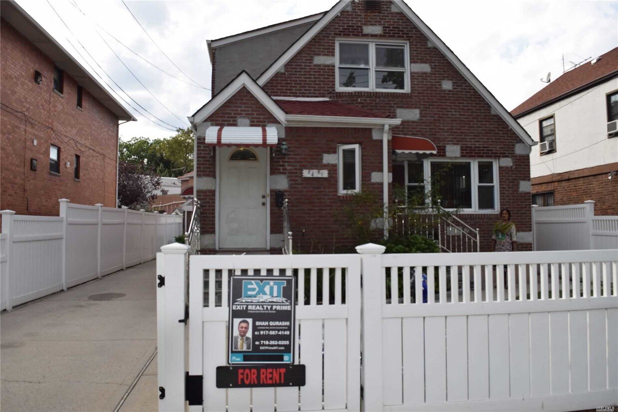 8450 Homelawn Street, Queens, NY 11432 House Rental in Queens, NY