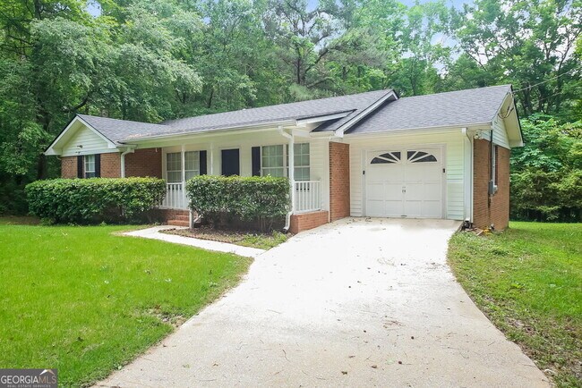 Foto del edificio - 7929 Mattie McCoy Ln