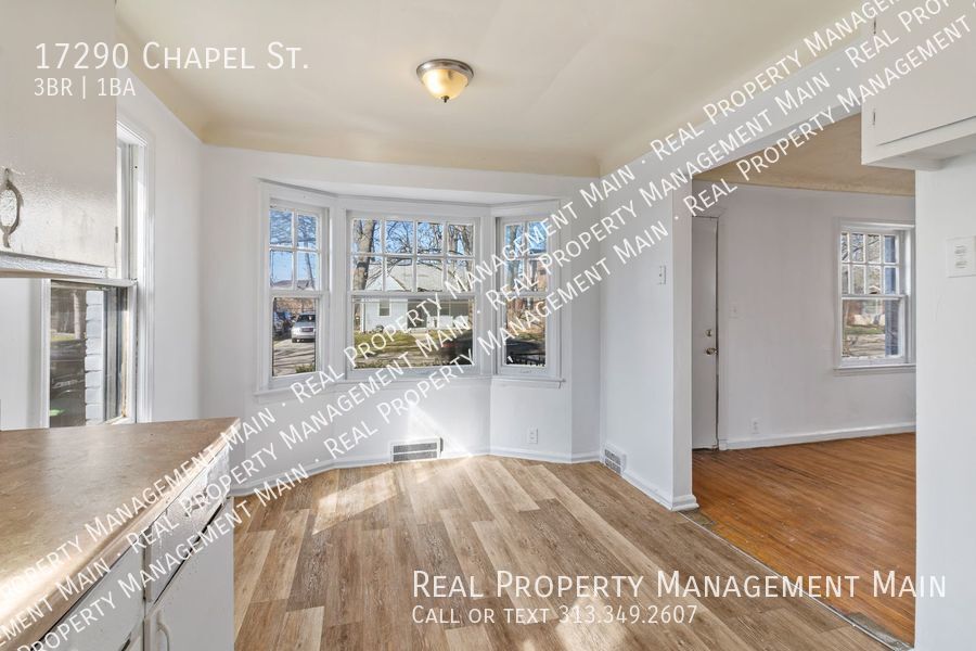 Primary Photo - Cozy 3 Bed 1 Bath Home