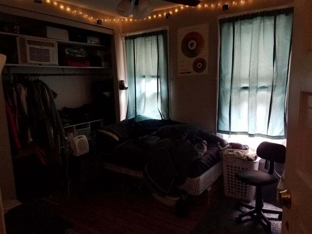 Foto principal - 806 6th Street SE