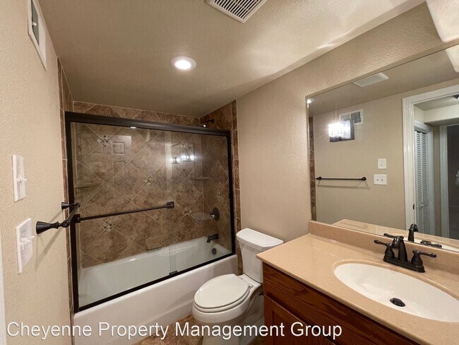 Foto del edificio - 2 br, 2 bath House - 1308 Country Club Avenue