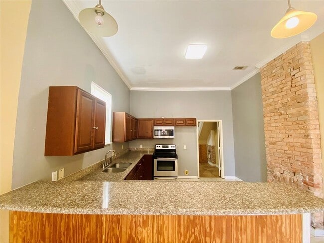 Foto del edificio - 932 Lamanche St