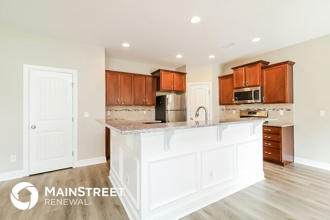 Building Photo - 27 Thimbleberry Cir