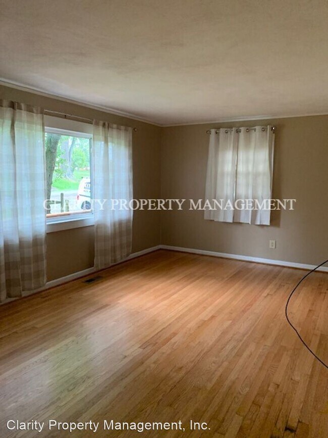 Foto del edificio - 3 br, 1.5 bath House - 225 Royal Dr. NW
