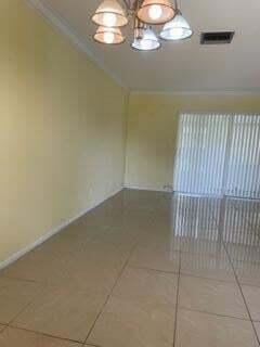 Building Photo - 2511 Barkley Dr W