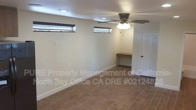 Foto del edificio - 131 Arlington Dr