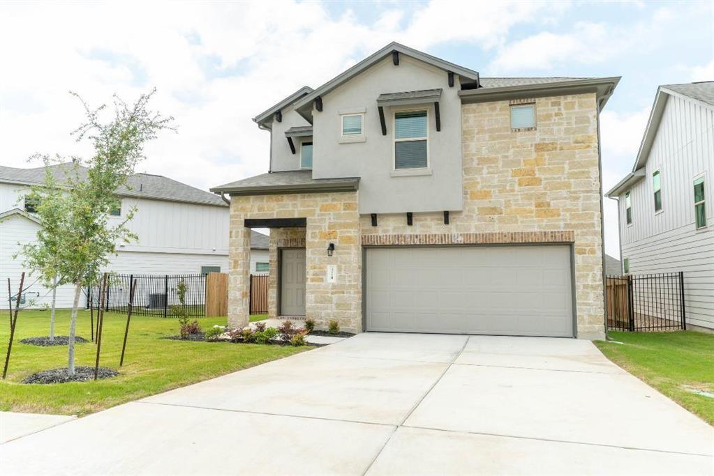Primary Photo - 324 Rend Dr