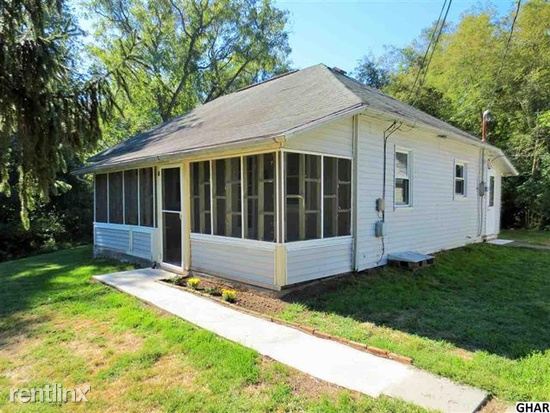 Primary Photo - 1006 N River Rd