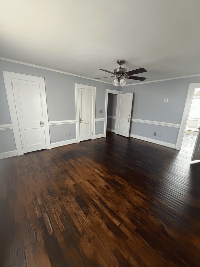 Foto del edificio - 2,000 square feet - Residential or Commercial Use