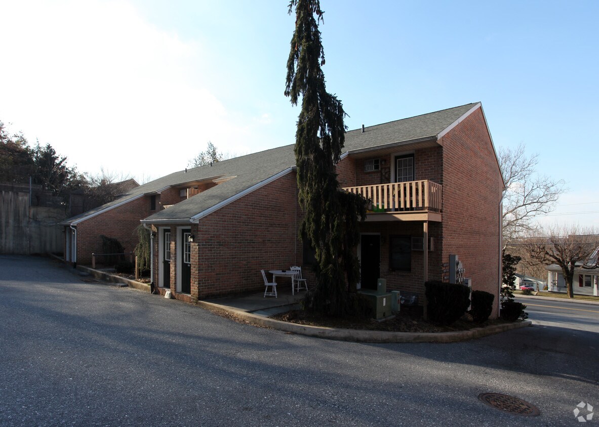 Foto del edificio - 522-526 East Main Street Apartments