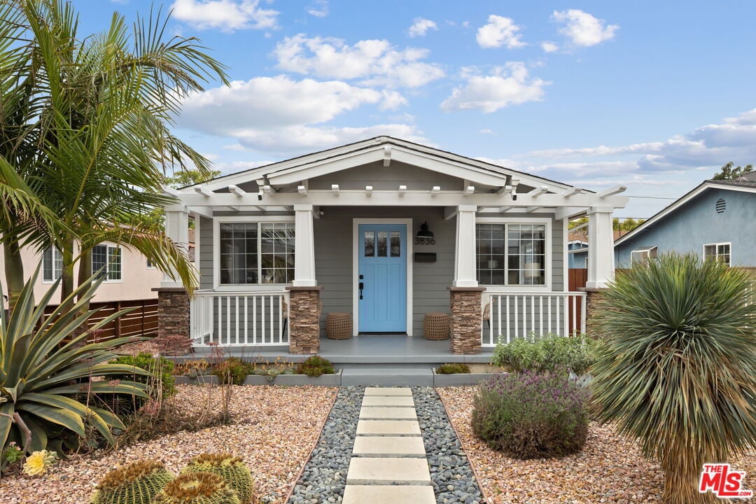 Foto principal - 3836 Seneca Ave