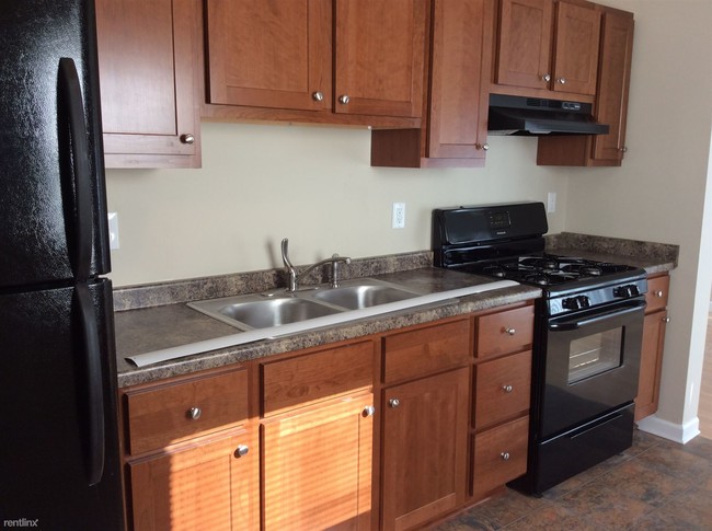 Building Photo - 4 br, 1.5 bath House - 1616 Xerxes Avenue N