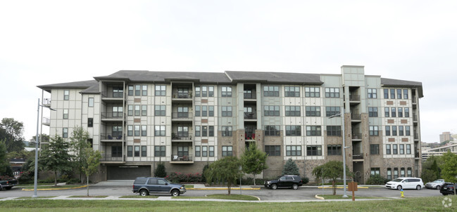 Building Photo - Cityview by Riverwalk