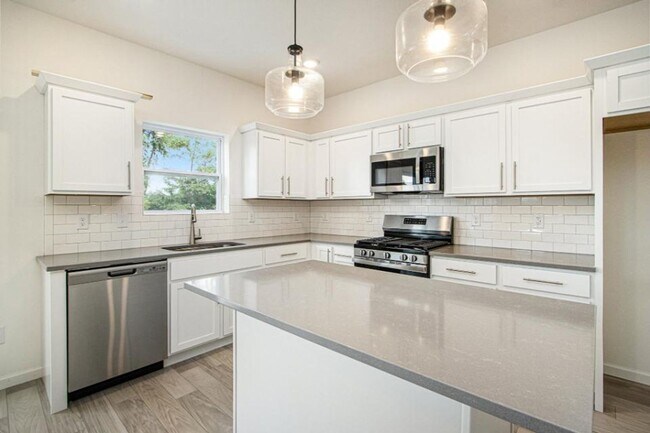 Foto del edificio - Four Bedroom House in Texas Township